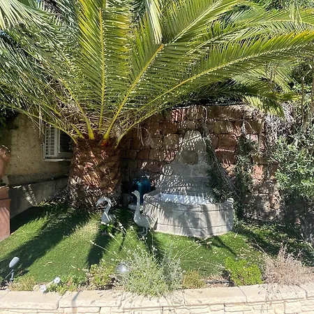 Villa Luxe Et Calme Avec Vue Panoramique A Antibes