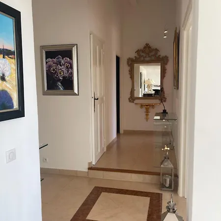 Vila Luxe Et Calme Avec Vue Panoramique A Antibes