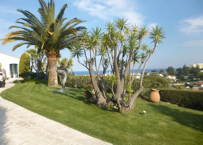 Luxe Et Calme Avec Vue Panoramique A * Antibes