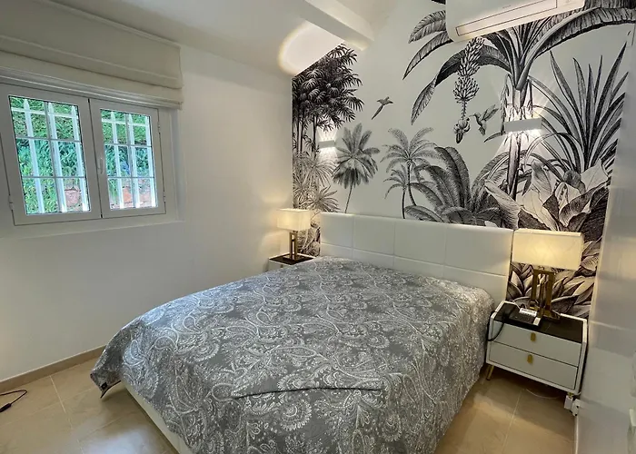 Luxe Et Calme Avec Vue Panoramique A Βίλα *